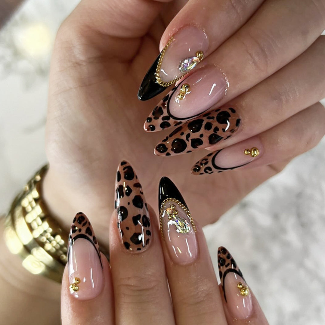 Artistic Leopard Print Stiletto Nail Art Extensions Bowlift