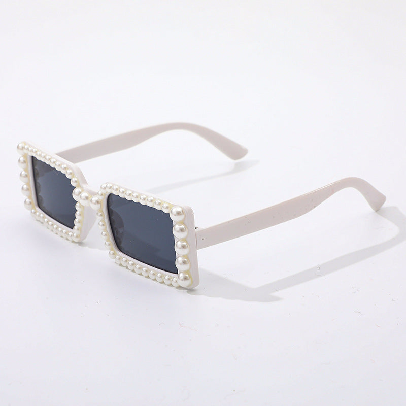 Pearl-Embellished Retro Sunglasses Bowlift
