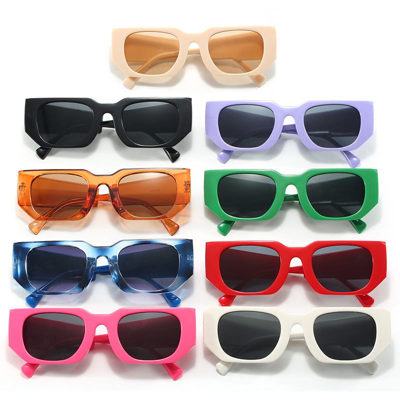 Women geometric oversized sunglasses with wide design Bowlift