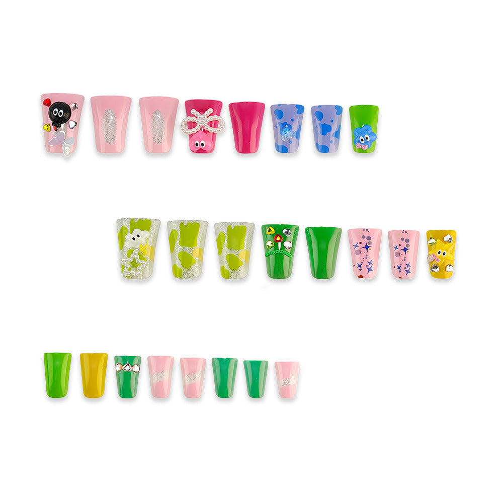 Creative press-on nails with playful 3D designs Bowlift