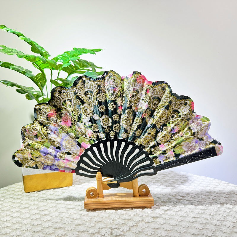 Ladies Fan Bowlift