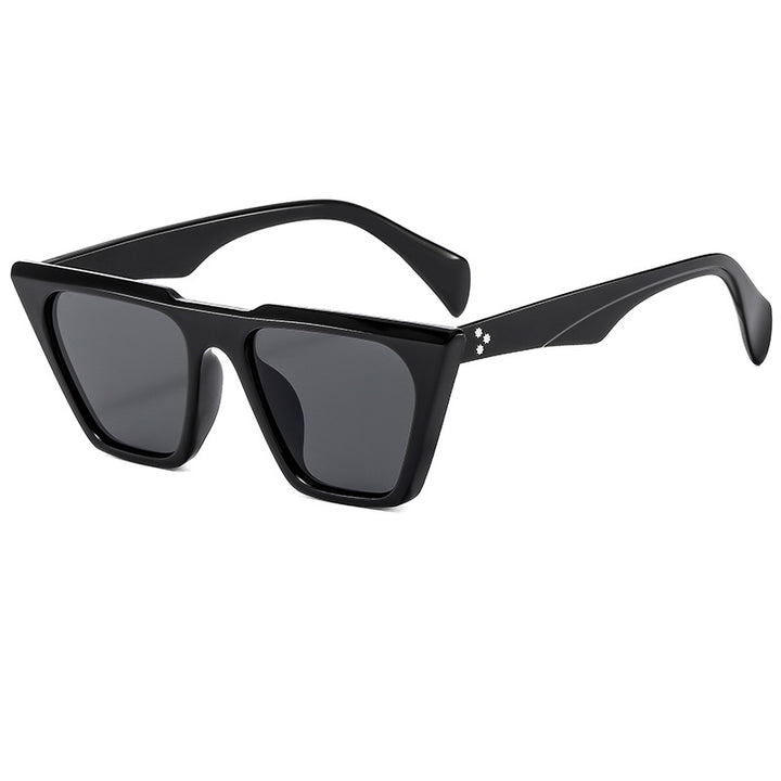 Women's Sunglasses Bowlift