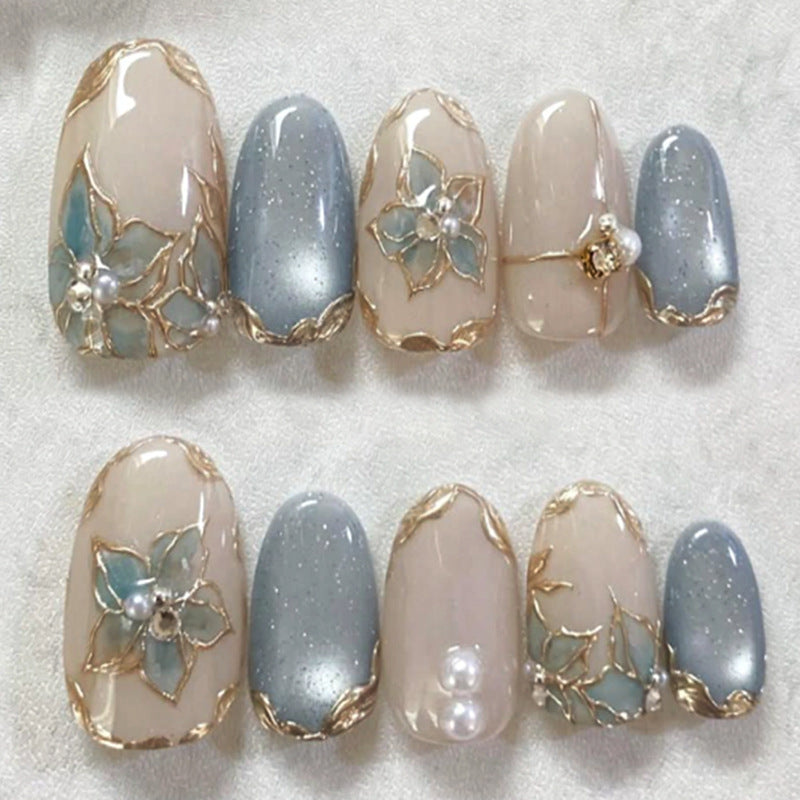 Elegant Floral Embellished Press-On Nail Set Bowlift