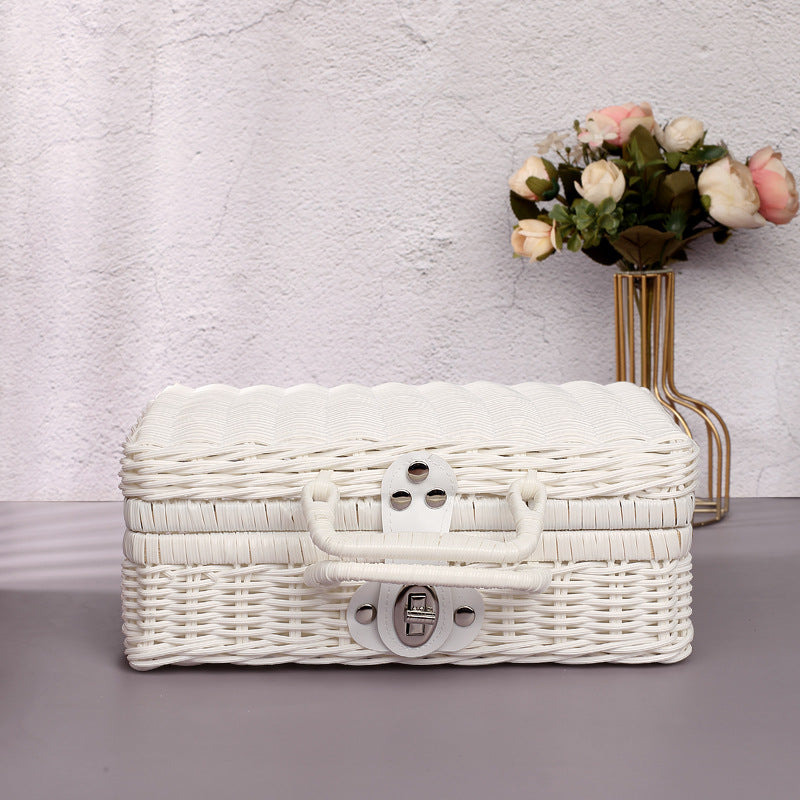 Vintage-Inspired Woven Storage Case Bowlift