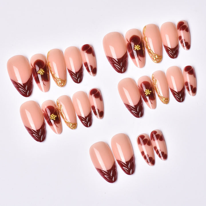 Artificial Nail Set with Floral and Luxurious Decorations Bowlift