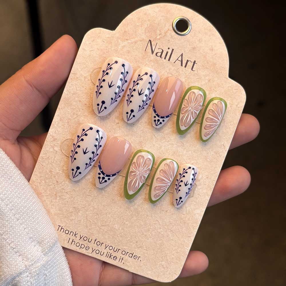 Premium Decorative Press-On Nails Bowlift