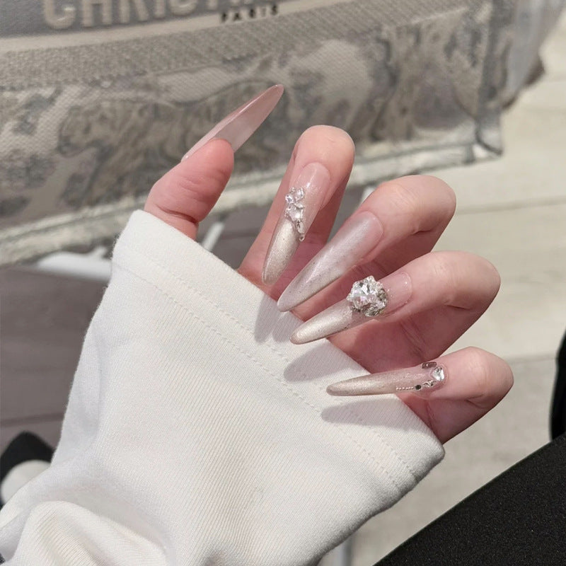 Acrylic nail set with glamorous glitter effect Bowlift