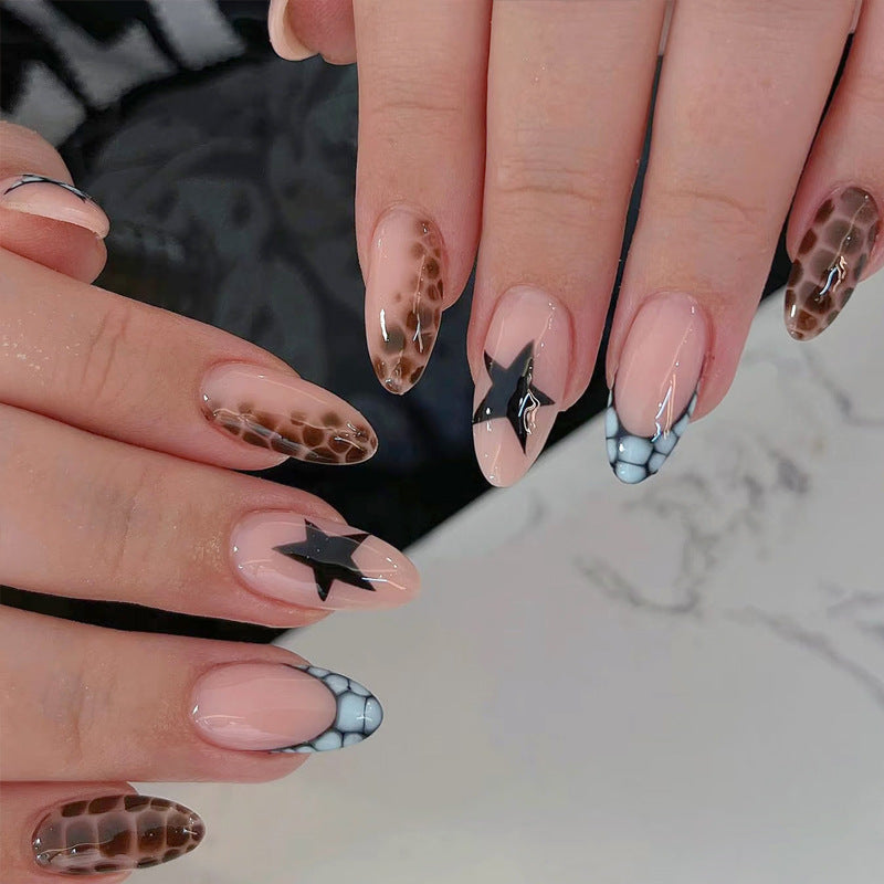 Artistic Press-On Nail Set with Unique Star and Texture Designs Bowlift