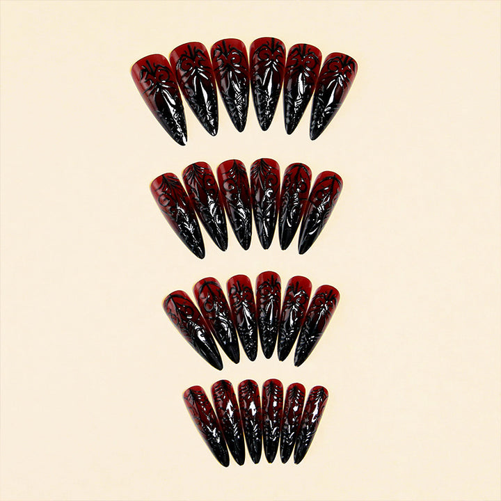 Artificial nails with elegant gothic pattern Bowlift