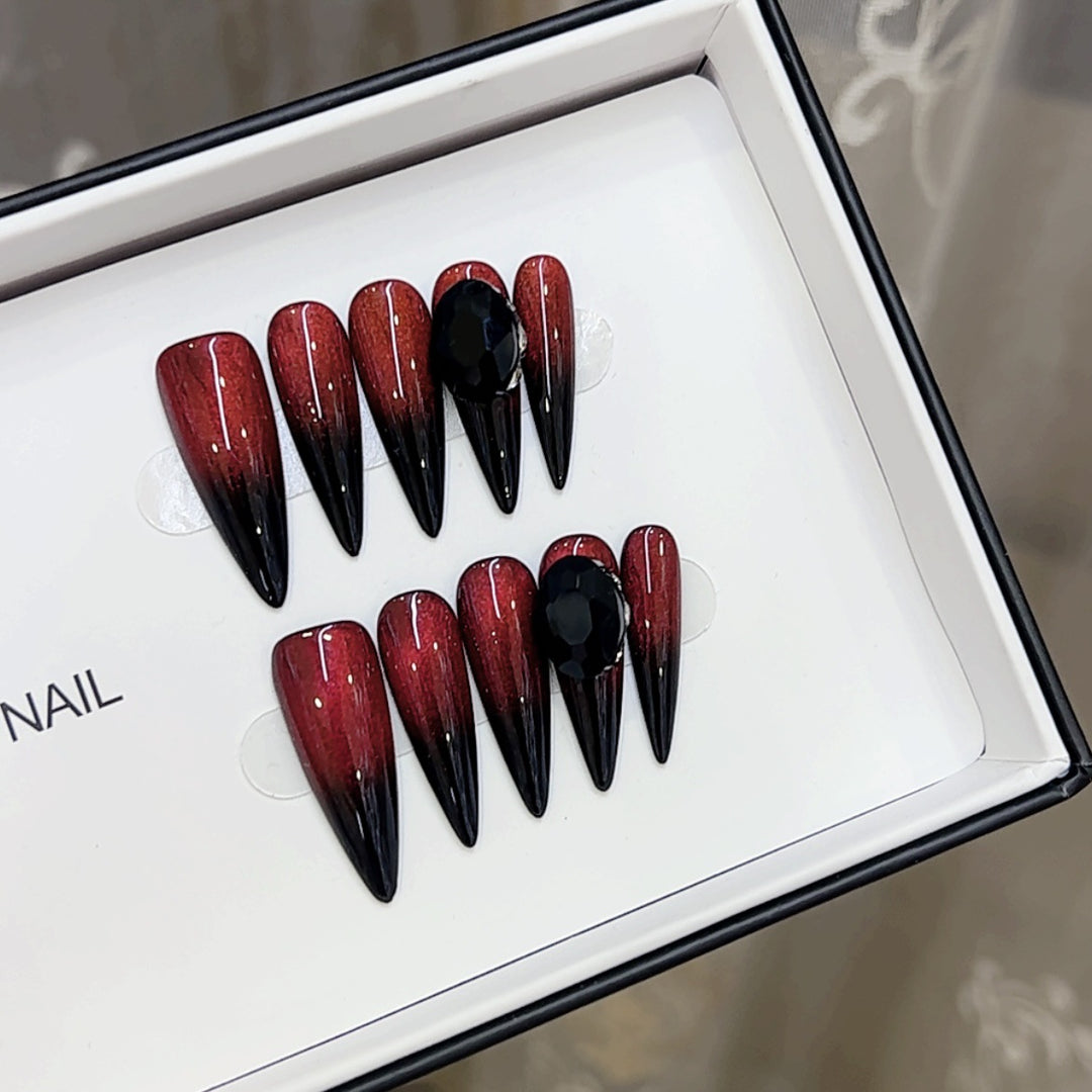 Artistic Gothic-Inspired Press-On Nail Set Bowlift