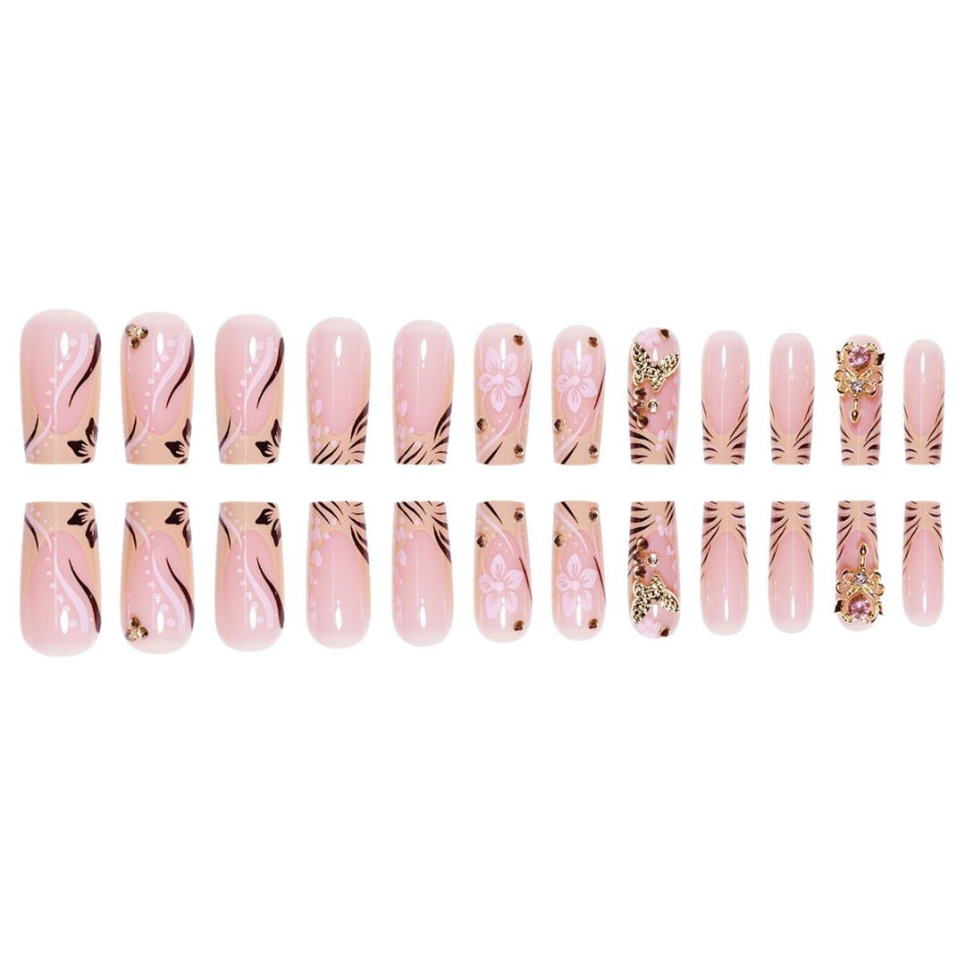 Artistic Floral Embellished Press-On Nails Bowlift