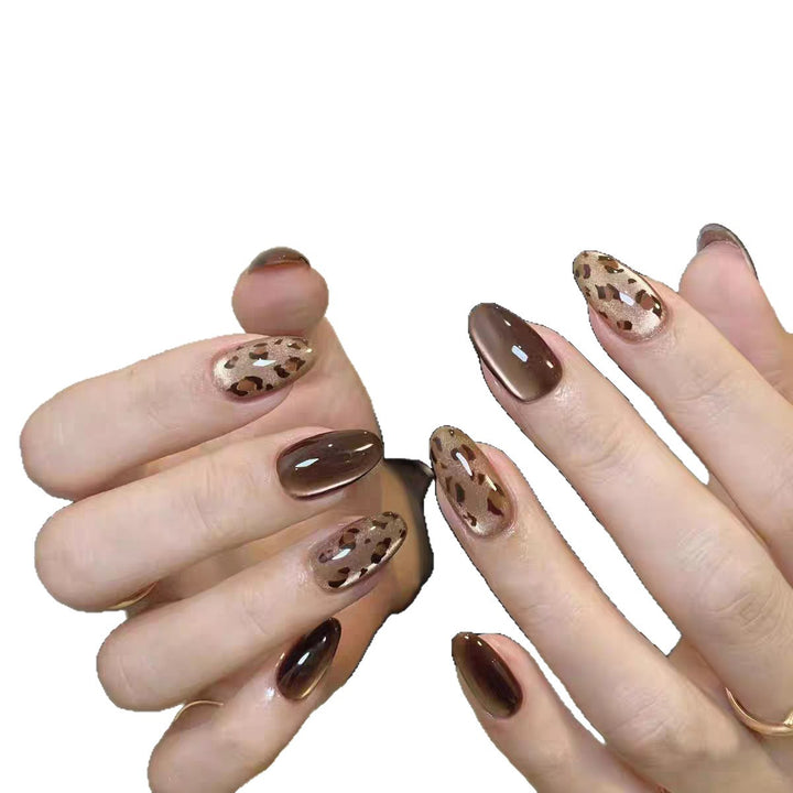 Artificial Nails in Elegant Leopard Pattern Bowlift