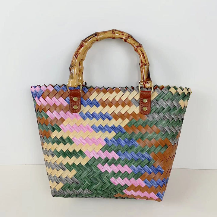 Striking Handbag Bowlift