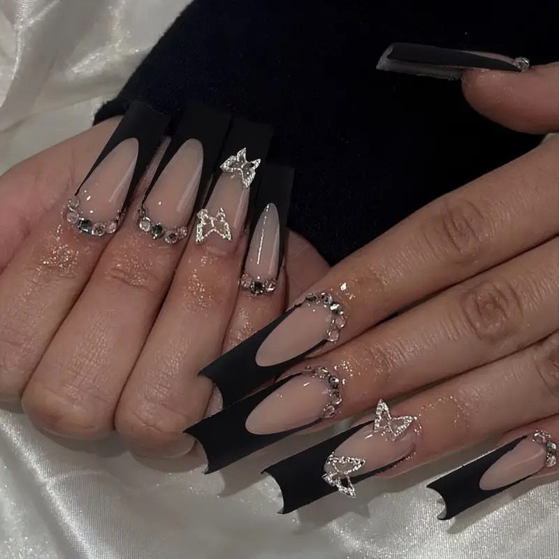 Trendy artificial nails with delicate rhinestone and butterfly accents Bowlift