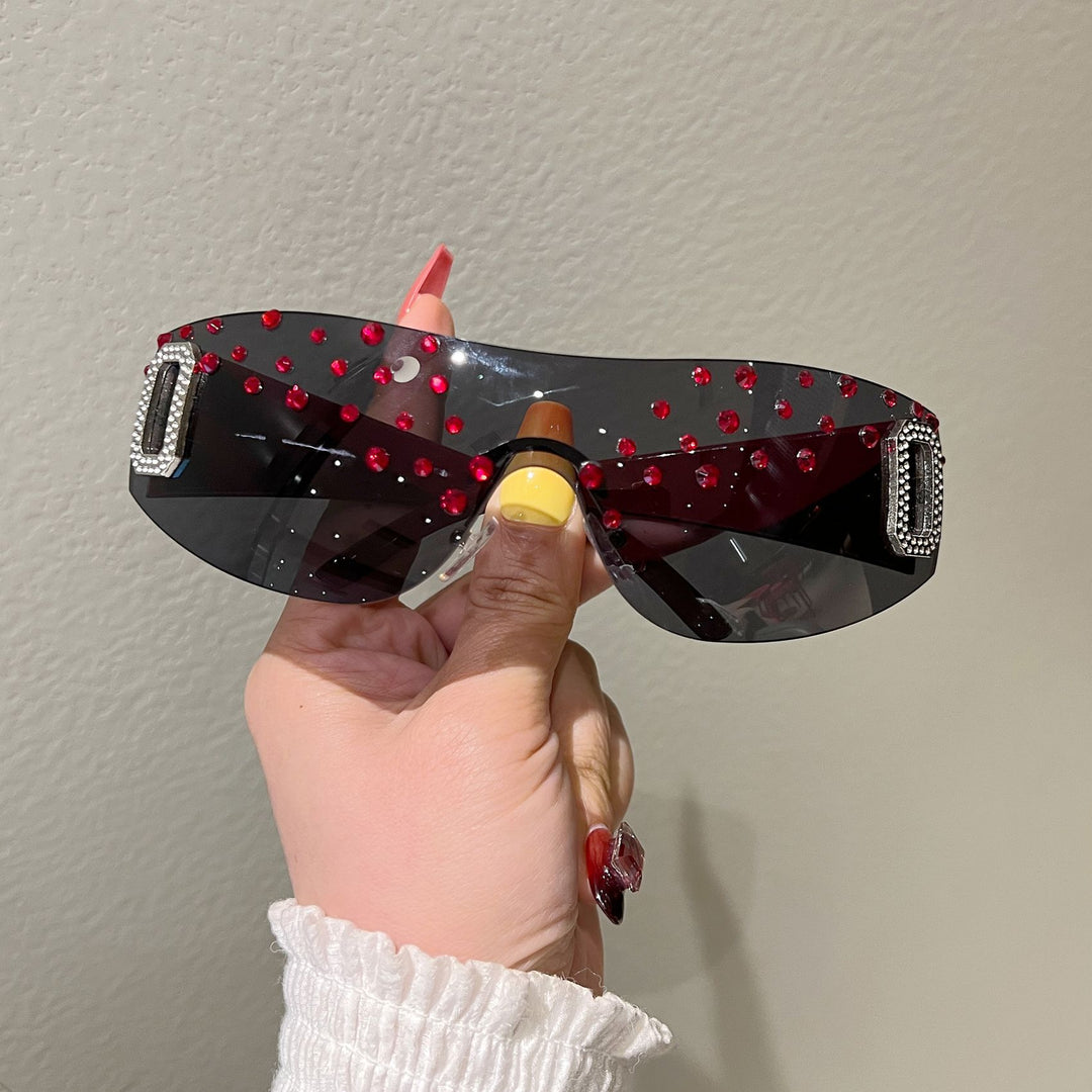 Women's sporty ski goggles with rhinestone decorated frame Bowlift
