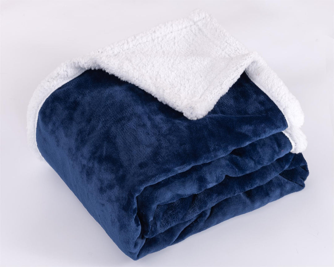 Women's Hooded Blanket Bowlift