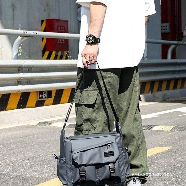 Messenger Bag Bowlift
