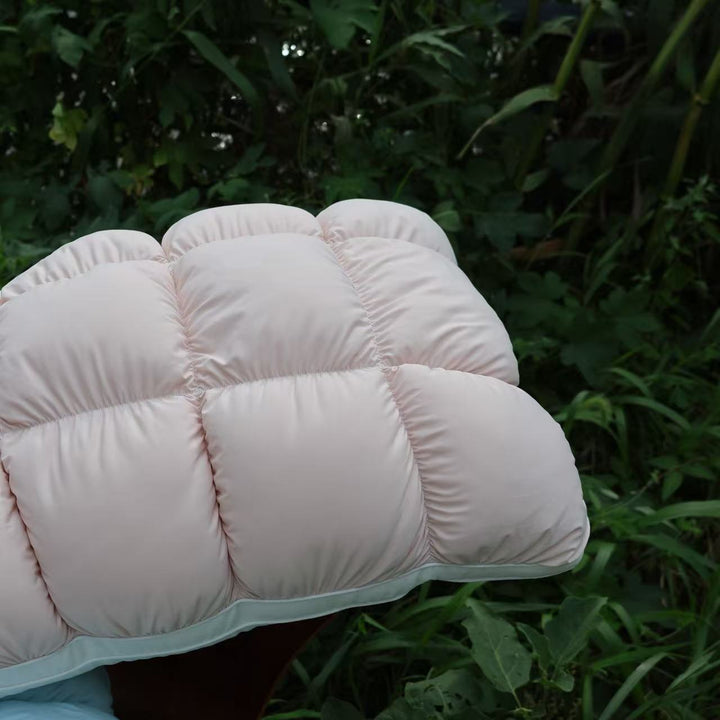 Support pillow with breathable structure Bowlift