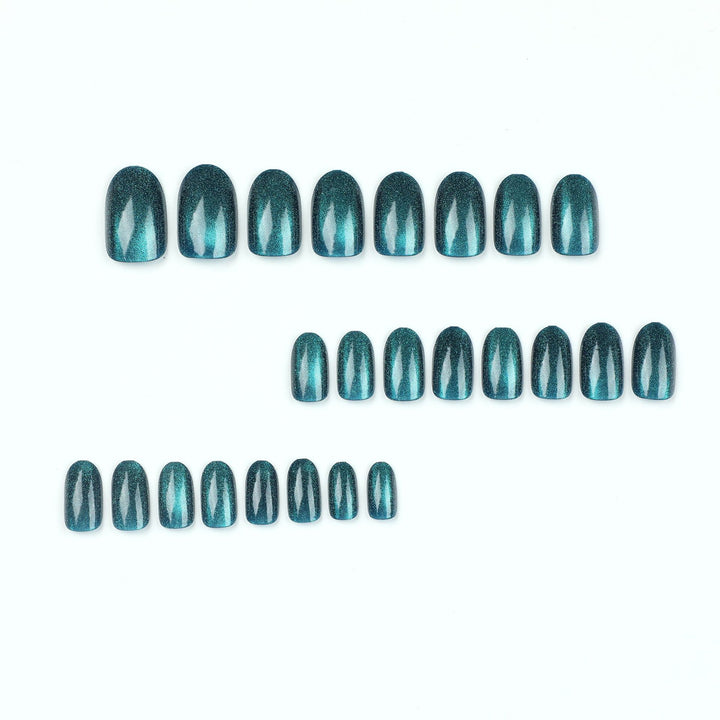 Artful Gel Nails with Shimmering Gradient Bowlift
