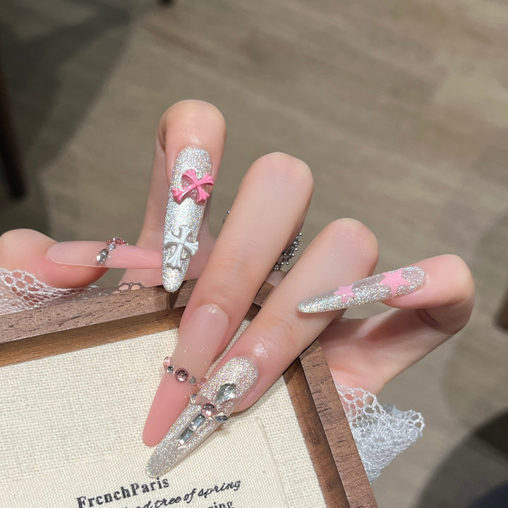 Luxury Themed Press-On Nail Designs Bowlift