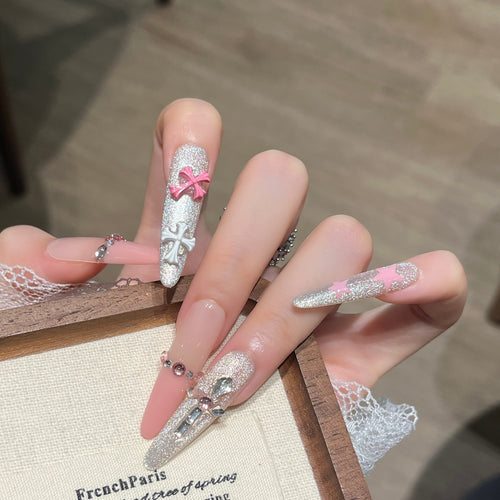 Luxury Themed Press-On Nail Designs Bowlift