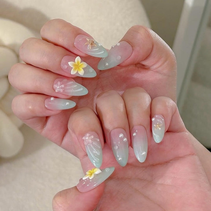 Floral-Accent Press-On Nail Art Kit Bowlift
