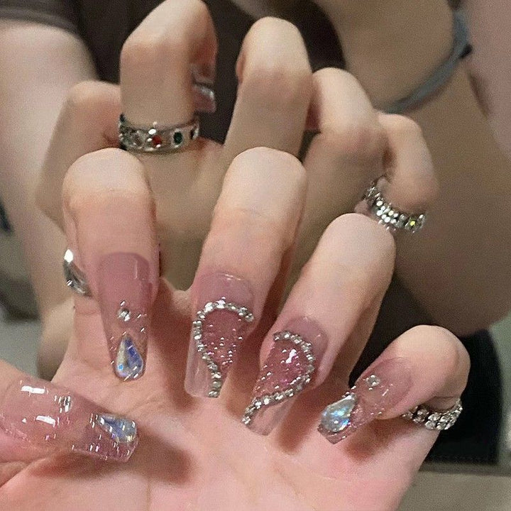 Elegant Rhinestone Accent Press-On Nail Set Bowlift