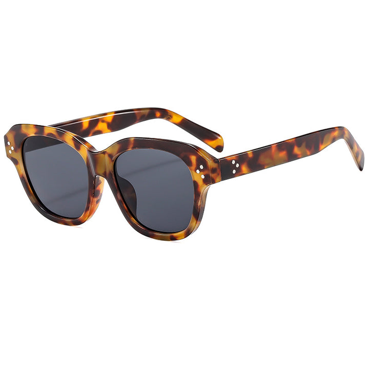 Ladies sunglasses in elegant retro style with high-protection UV filter Bowlift