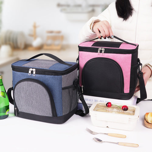 Insulated cooler bag with carrying strap Bowlift