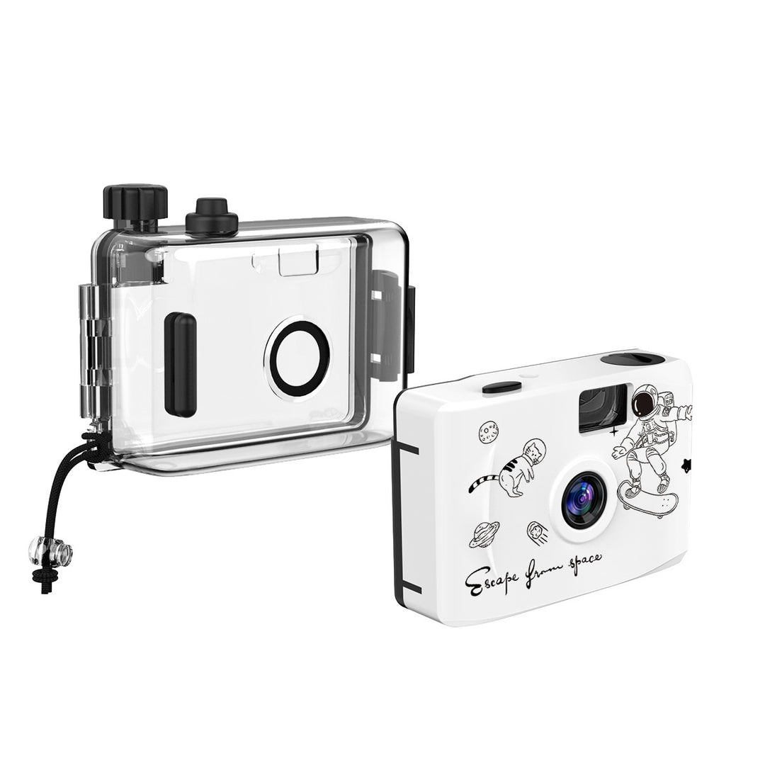 Focus-Free Disposable Underwater Camera Bowlift