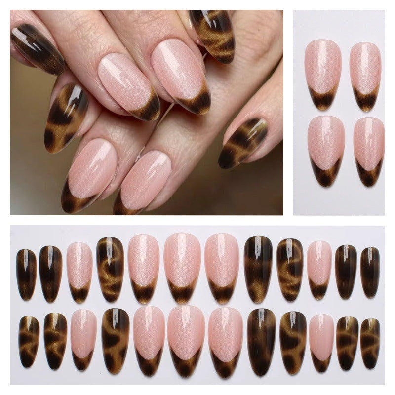 Artifical nails with elegant tortoiseshell tips Bowlift