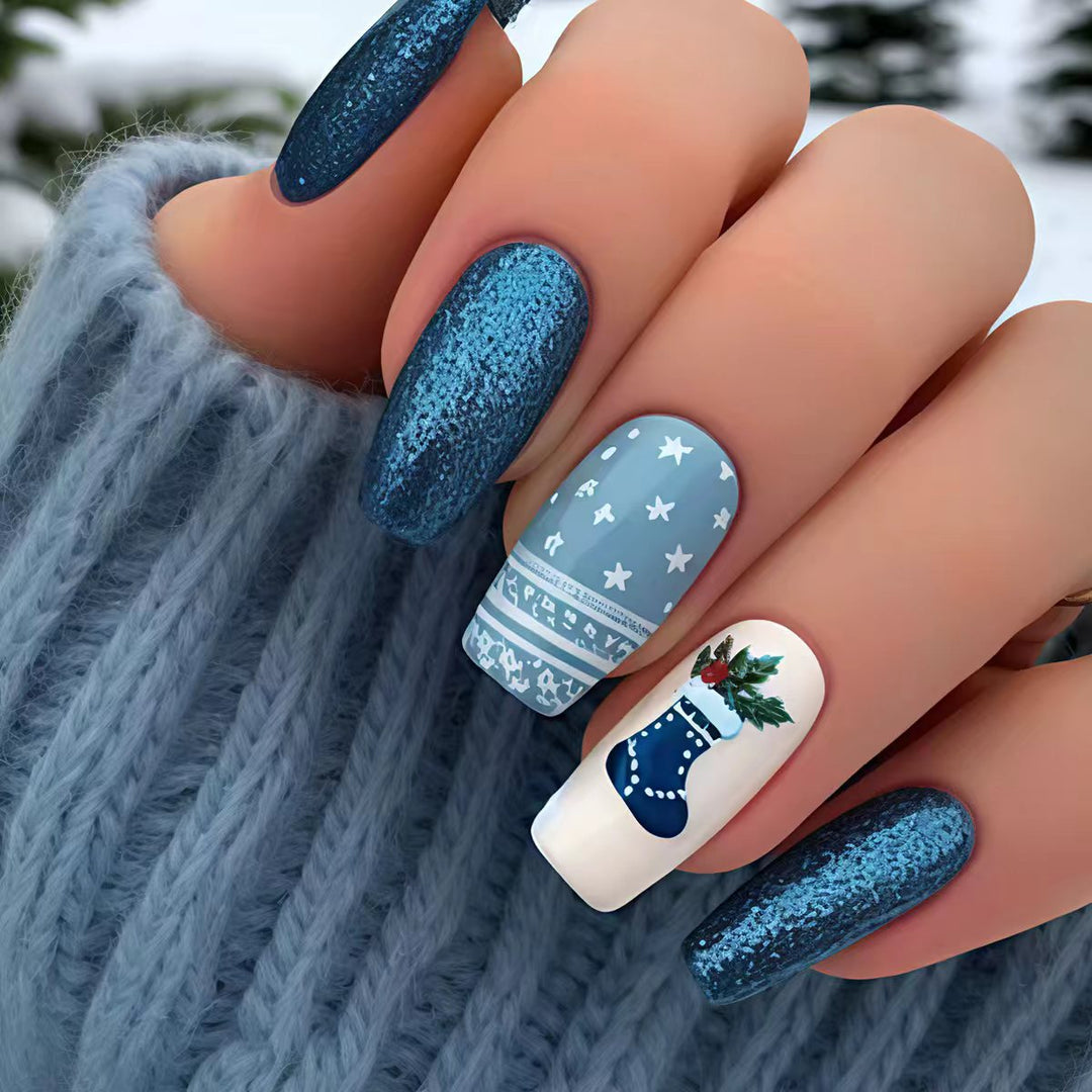 Festive Holiday-Themed Nail Art Bowlift 1788155600