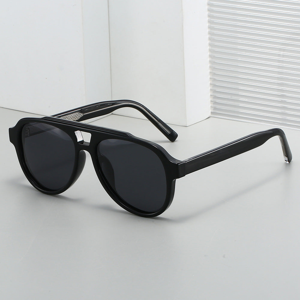Women's Vintage Sunglasses with High-Quality UV Protection and Fashionable Tortoiseshell Pattern Bowlift