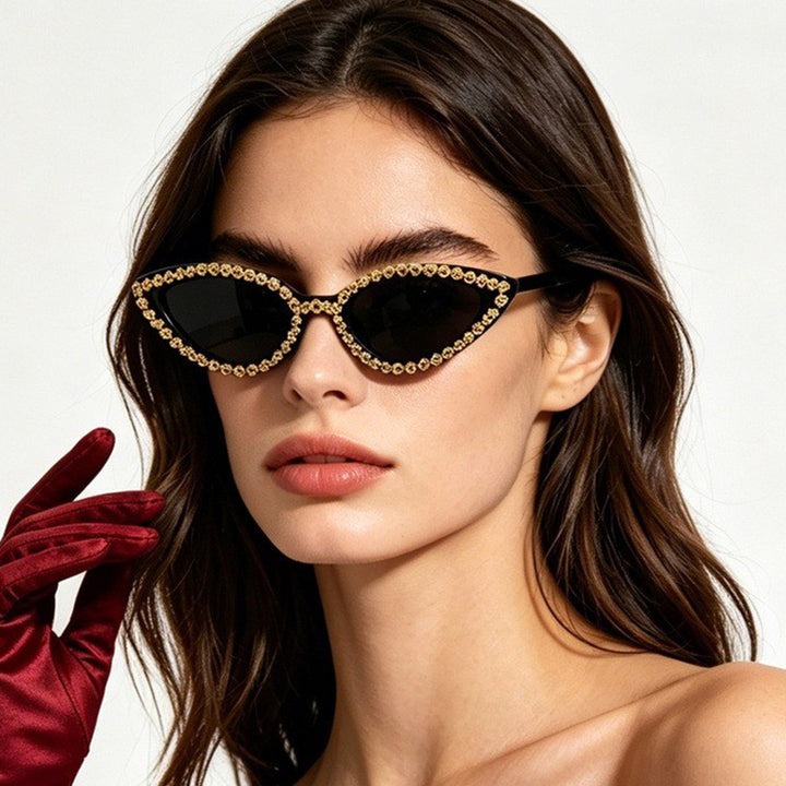 Women's Cat-Eye Sunglasses with Sparkling Flower Decoration Bowlift