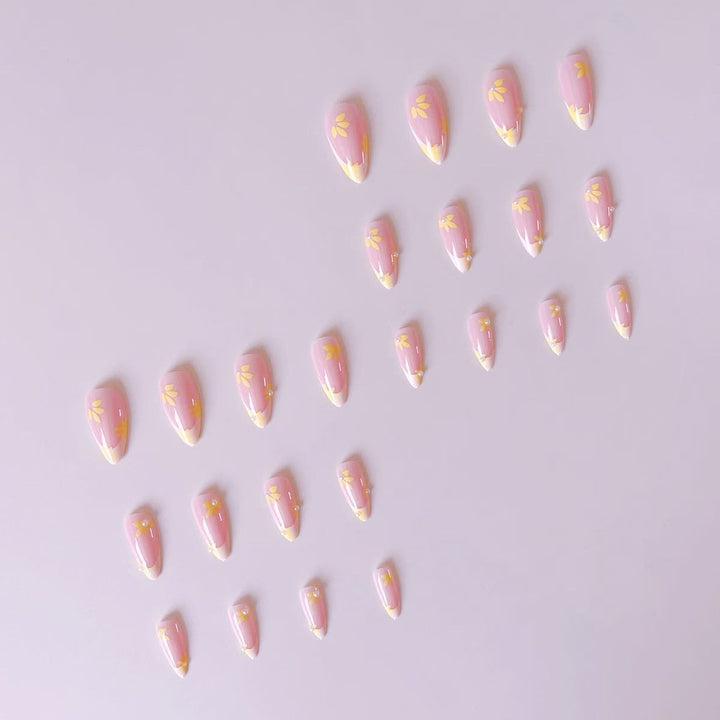 Artificial Nail Set with Floral Accents Bowlift