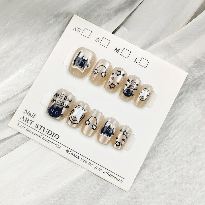Glamorous artificial nails with holographic effect Bowlift