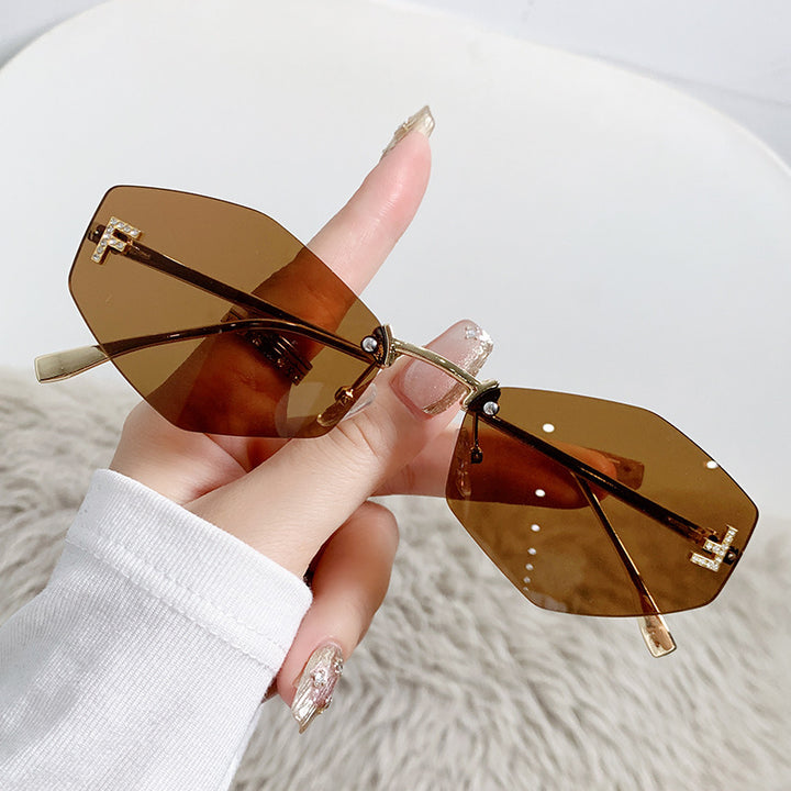 Women's designer sunglasses with innovative hexagonal frame Bowlift