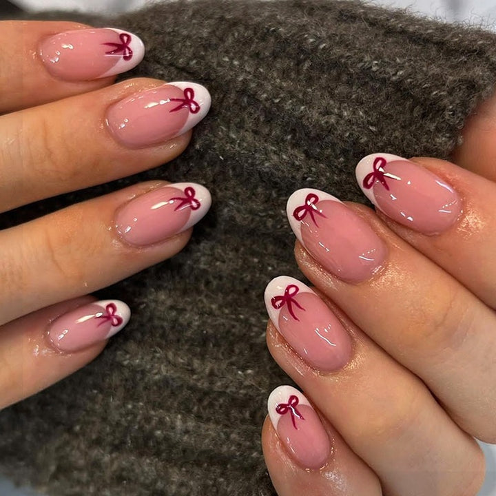 Nail art set with delicate bow designs Bowlift