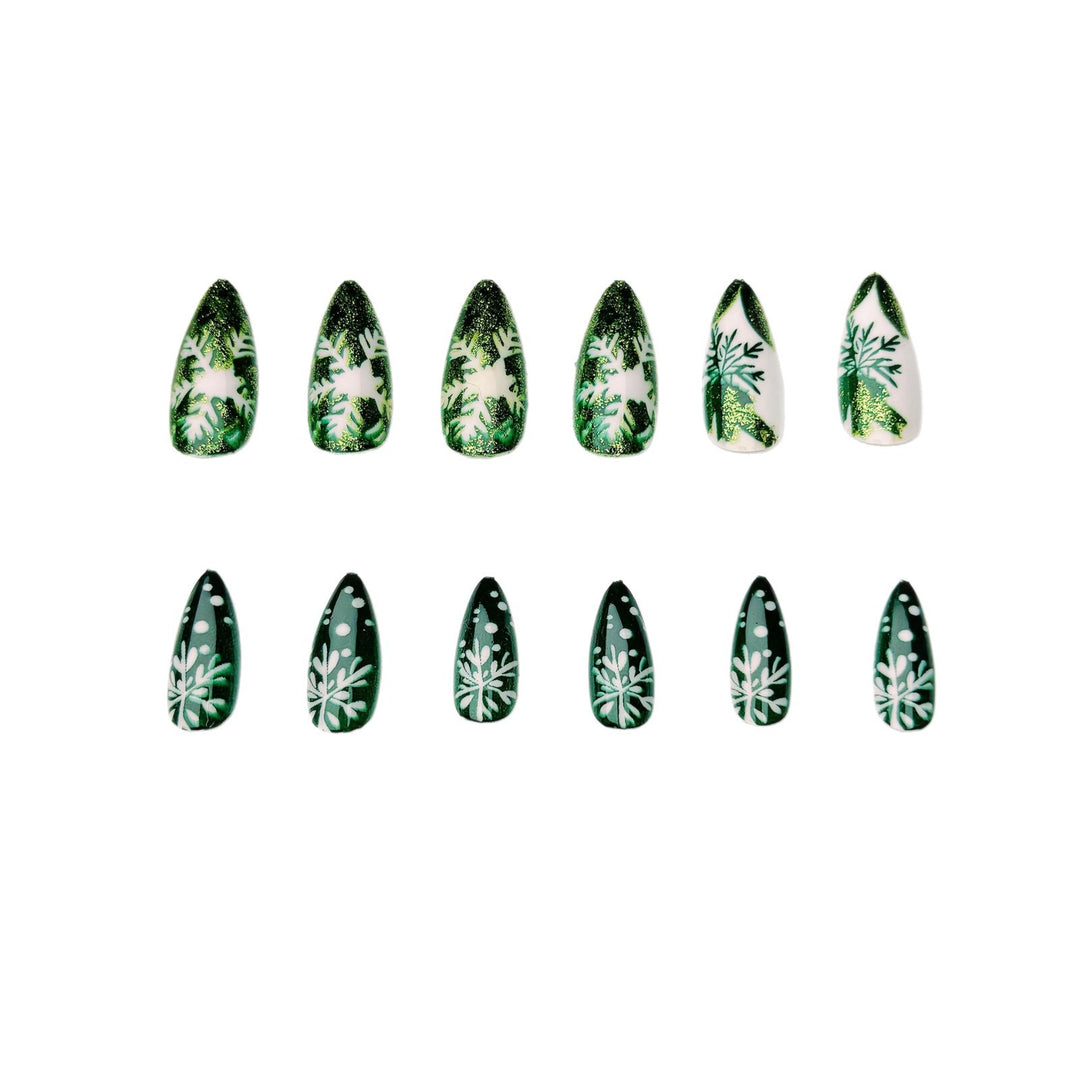 Winter Artificial Nails Bowlift