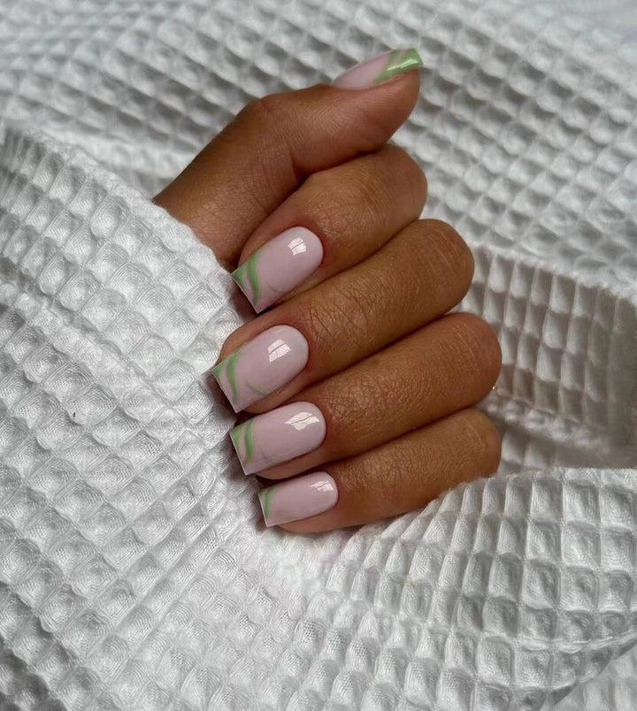 Creative nail design with elegant color gradients Bowlift
