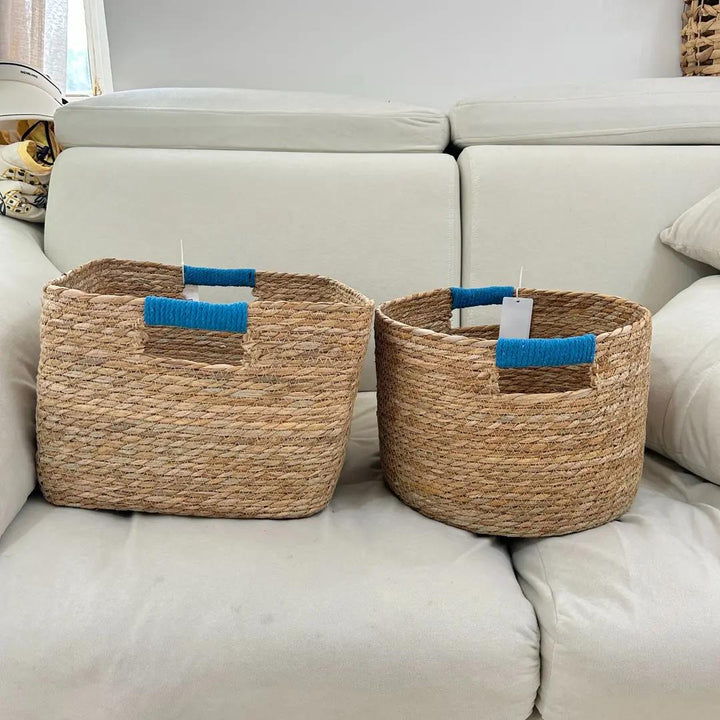 Stylish storage basket made of woven natural fibers Bowlift