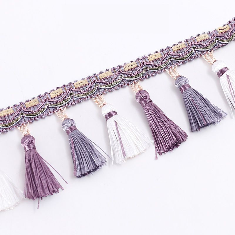 Decorative fringe trim Bowlift