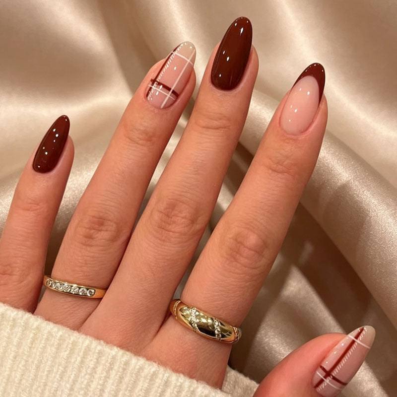 Elegant Glossy Nail Tips Set Bowlift