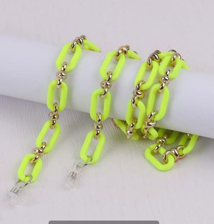 Fashionable sunglasses with chain pendant Bowlift