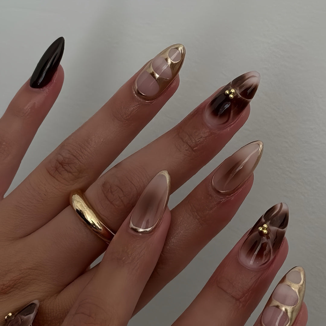 Decorative Press-On Nail Art with Unique Design Bowlift