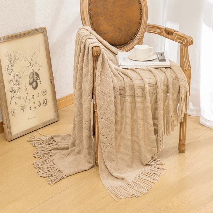 Women's Elegant Knit Blanket with Graphic Pattern Bowlift