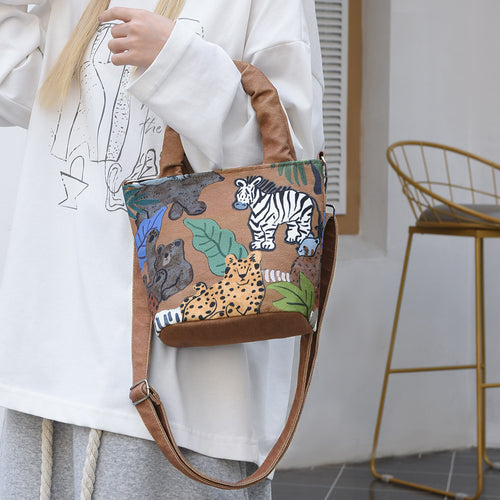 Graphic Shoulder Bag Bowlift