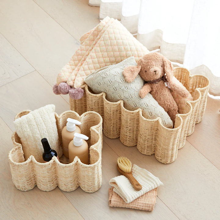 Playful storage basket in flower design Bowlift