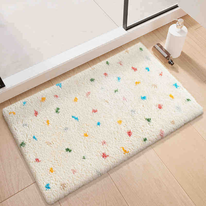 Cozy Heart-Shaped Bath Mat Bowlift