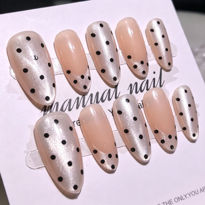 Artistic Polka Dot Press-On Nail Tips Bowlift